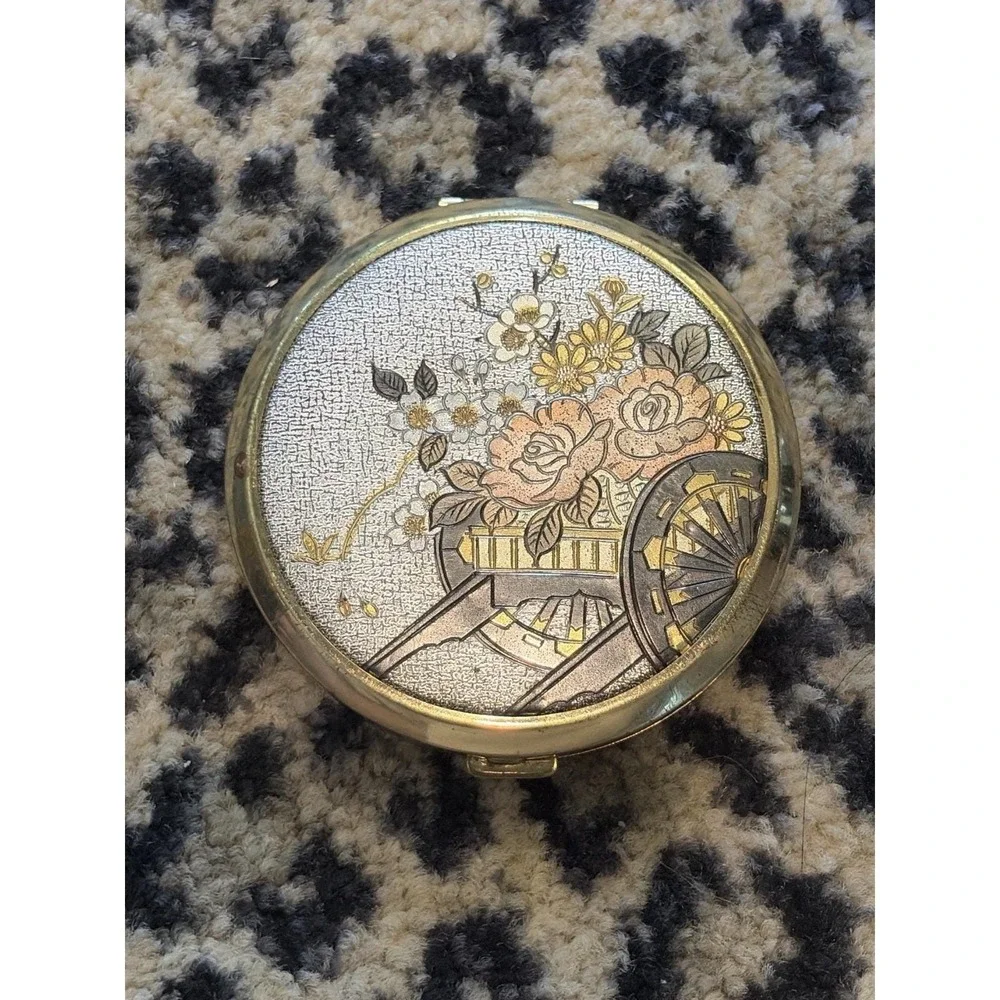 NACON Tokyo Japan Powder Compact Floral Wheelbarrow Gold Tone Mirror w Puff VTG